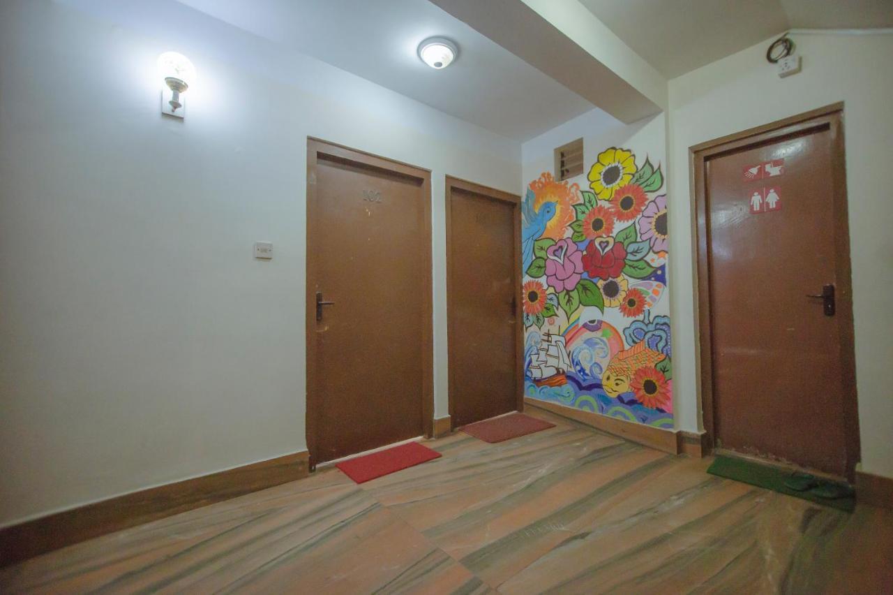 Hotel Triratna Катманду Экстерьер фото